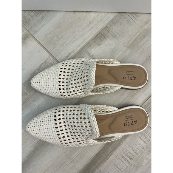 MULES Apt. 9 Form Women's Woven Mules - Picture 4 of 6